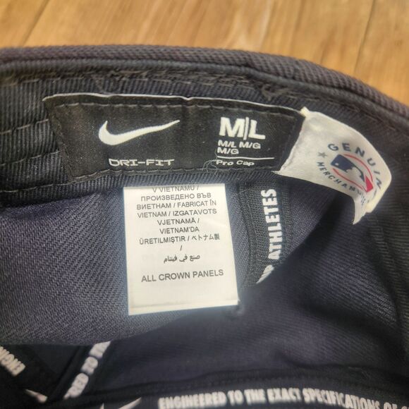 New York Yankees Nike Dri-Fit Snapback Pro Cap Hat Black Gray Baseball Swoosh - Picture 10 of 12